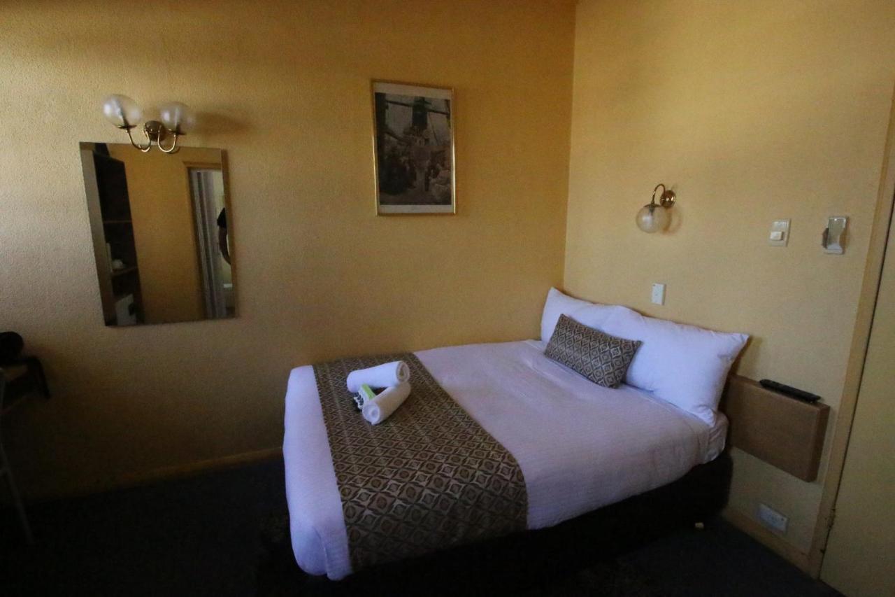 Beer Deluxe Albury Hotel ภายนอก รูปภาพ
